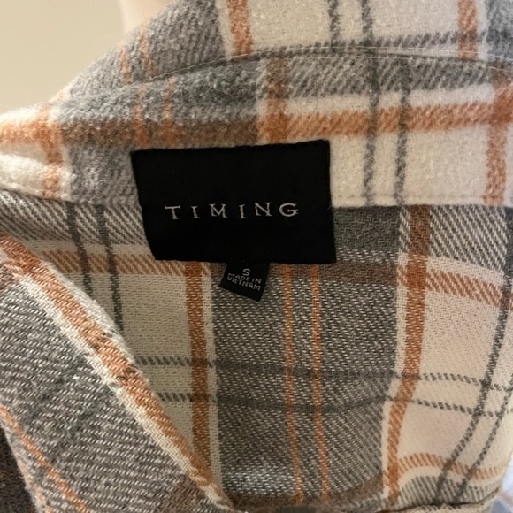 Timing Gray and White Plaid Utility Jacket - Picture 2 of 4